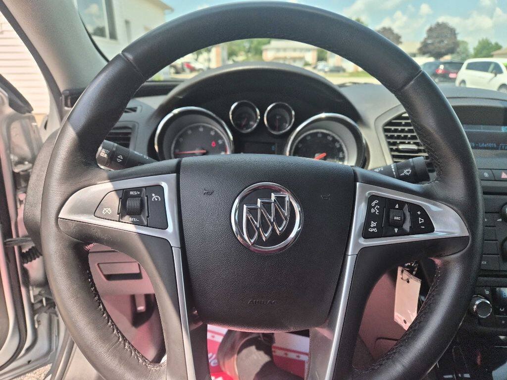 Used 2011 Buick Regal CXL Turbo w/ TO3 Preferred Equipment Group FWD image 8