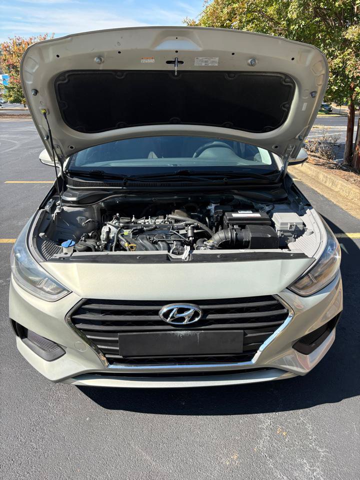 Used 2019 Hyundai Accent SE w/ Cargo Package FWD image 18