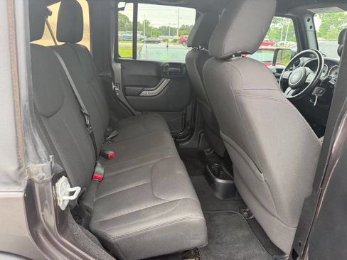 Used 2014 Jeep Wrangler Unlimited Sport w/ Quick Order Package 24S AWD/4WD image 16