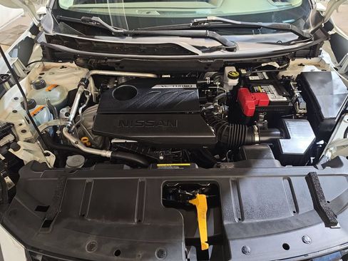 Used 2023 Nissan Rogue S AWD/4WD image 17