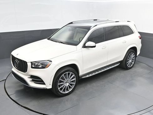 Used 2022 Mercedes-Benz GLS 450 4MATIC image 33
