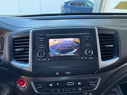 Used 2017 Honda Ridgeline RTL image 19