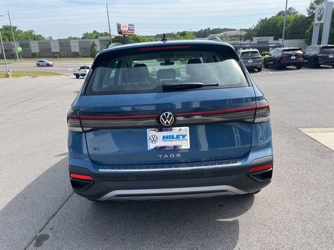 New 2026 Volkswagen Taos S FWD image 4