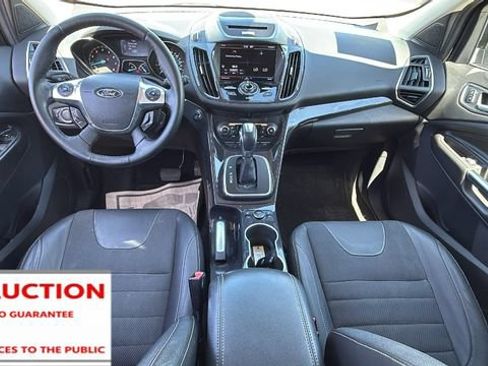 Used 2013 Ford Escape Titanium w/ Class II Trailer Tow Pkg FWD image 13