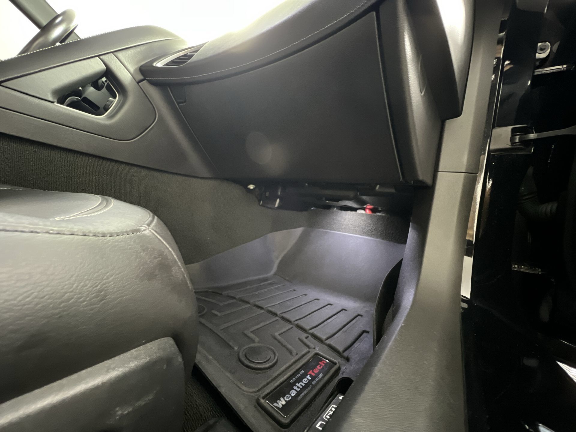 Used 2018 Chevrolet Corvette Grand Sport RWD image 32
