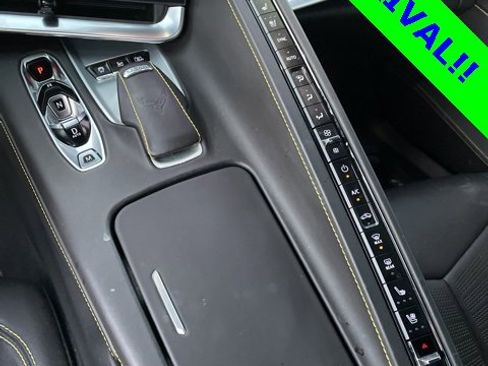 Used 2021 Chevrolet Corvette Stingray Premium Cpe w/ Z51 Performance Package image 11