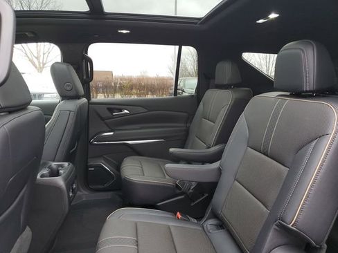 New 2026 Chevrolet Traverse High Country w/ LPO, Floor Liner Package image 26