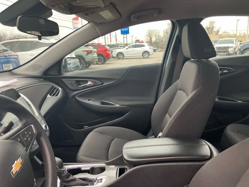 Used 2024 Chevrolet Malibu LT image 10