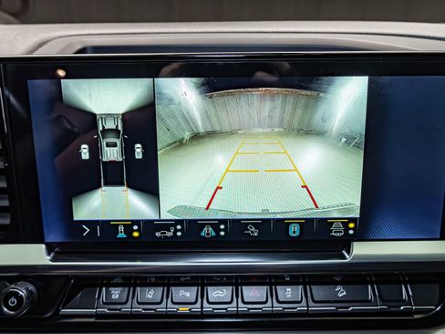 Used 2024 Chevrolet Silverado 2500 High Country w/ Midnight Edition image 23