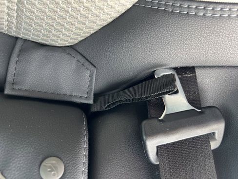 Certified 2023 Subaru Forester Premium image 37