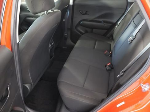 Certified 2024 Hyundai Kona SEL w/ Convenience Package AWD/4WD image 20