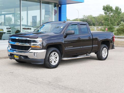 Certified 2018 Chevrolet Silverado 1500 LT w/ All Star Edition AWD/4WD image 6