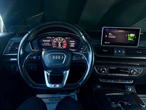 Used 2018 Audi SQ5 Premium Plus w/ Navigation Package AWD/4WD image 37