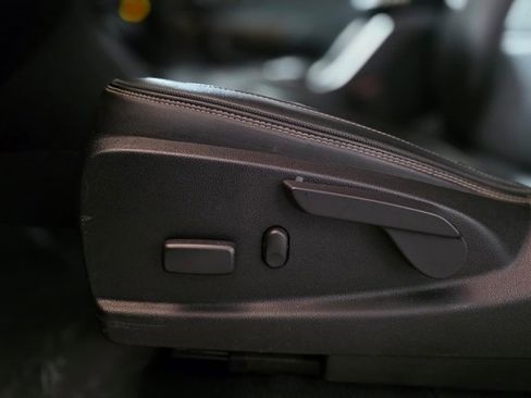 Used 2020 GMC Canyon Denali image 18