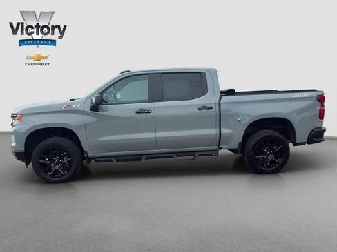 Used 2024 Chevrolet Silverado 1500 LT Trail Boss w/ LT Trail Boss Premium Package AWD/4WD image 4