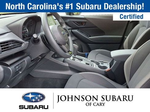 Used 2025 Subaru Crosstrek 2.0i Premium image 18