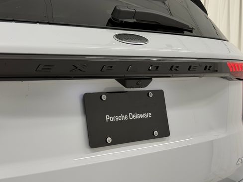 Used 2025 Ford Explorer Platinum w/ Ultimate Package image 61