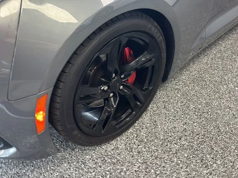 Used 2020 Chevrolet Camaro SS image 34