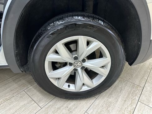 Used 2019 Volkswagen Atlas SE image 36