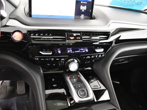 Certified 2023 Acura MDX SH-AWD w/ Technology Package image 28