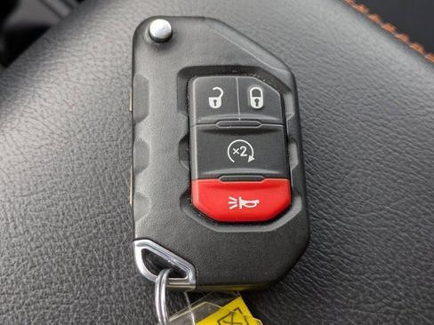 Certified 2023 Jeep Gladiator Mojave w/ LED Lighting Group image 25