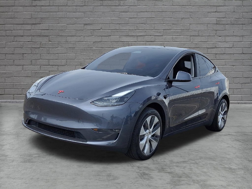 Used 2023 Tesla Model Y Long Range AWD/4WD image 4