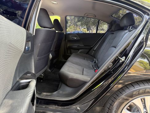 Used 2015 Honda Accord LX image 14