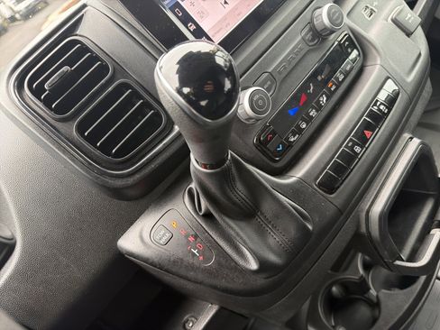 Used 2025 RAM ProMaster 2500 w/ Convenience Group FWD image 25