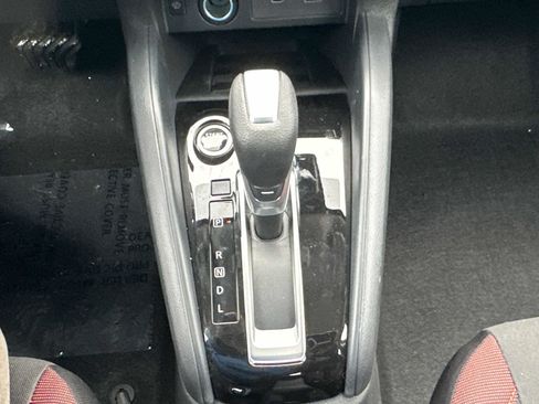 New 2025 Nissan Versa SR w/ Trunk Package image 33