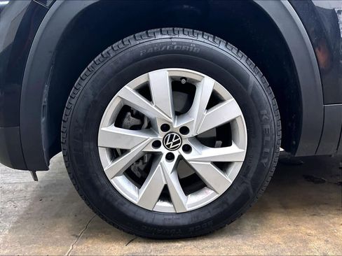 Used 2021 Volkswagen Atlas Cross Sport S FWD image 12