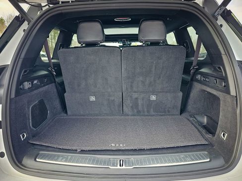 Certified 2024 Jeep Grand Cherokee L Overland w/ Advanced Protech Group III image 43