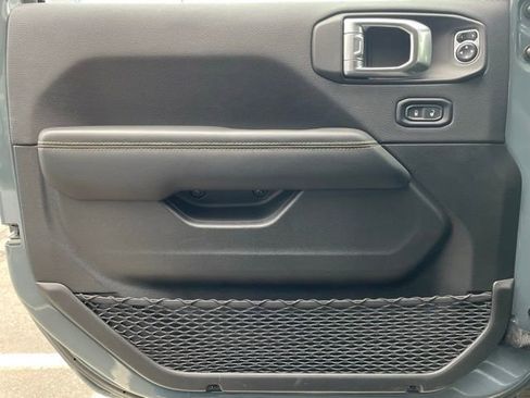 Used 2024 Jeep Wrangler Unlimited Sahara w/ Safety Group image 10