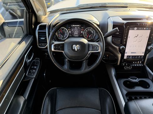 Used 2024 RAM 3500 Laramie image 11