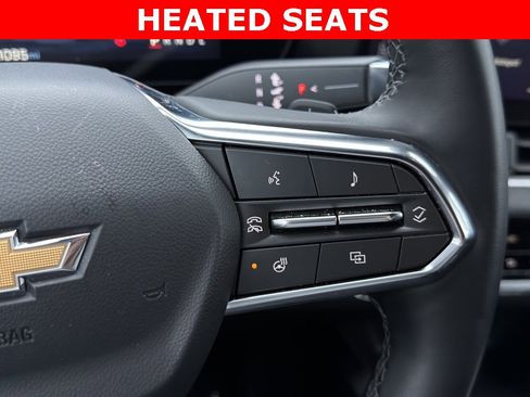 Used 2025 Chevrolet Equinox LT image 5