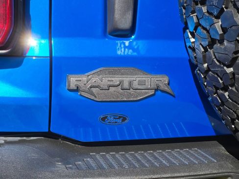 Used 2022 Ford Bronco Raptor w/ Interior Carbon Fiber Pack 6 AWD/4WD image 13