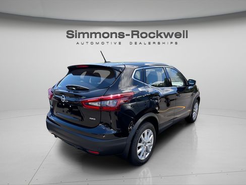 Used 2022 Nissan Rogue Sport S AWD/4WD image 4
