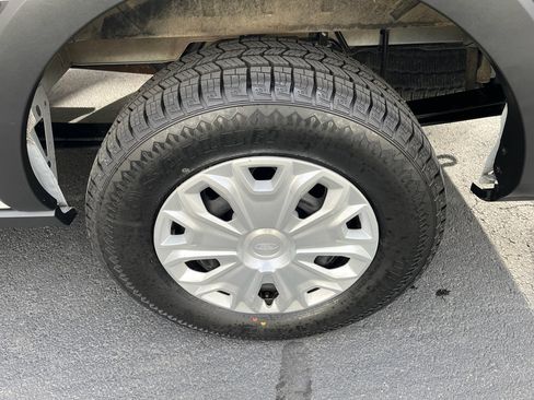 Used 2023 Ford Transit 350 XL image 14