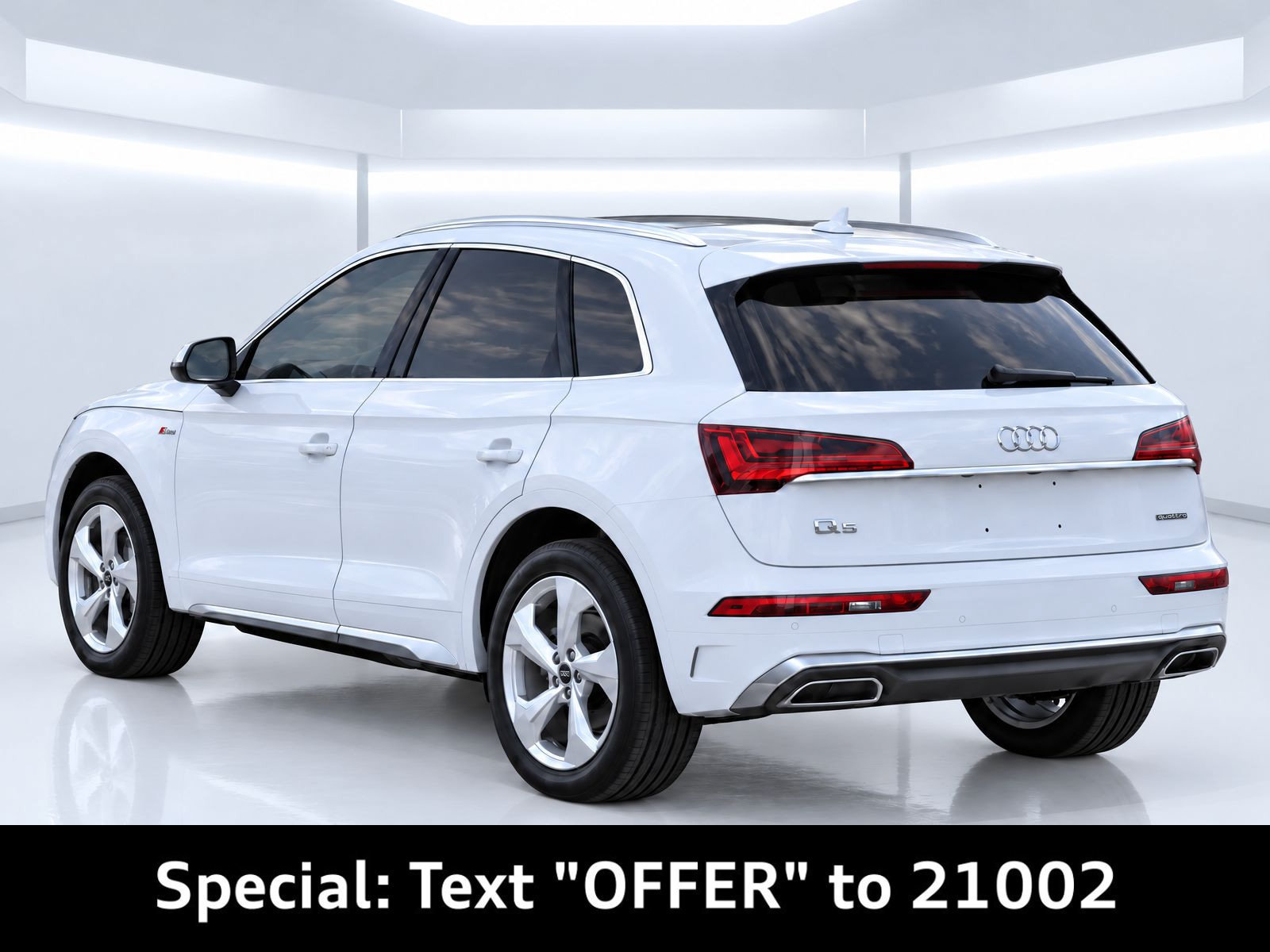 Certified 2023 Audi Q5 2.0T Premium Plus w/ Premium Plus Package AWD/4WD image 3