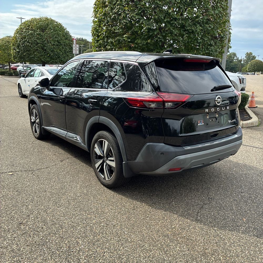 Used 2021 Nissan Rogue SL w/ Premium Package AWD/4WD image 4