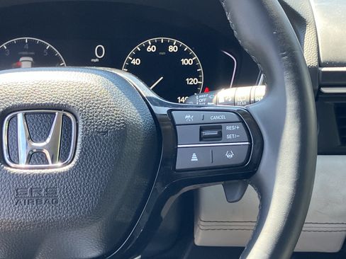 Used 2025 Honda Pilot EX-L image 22