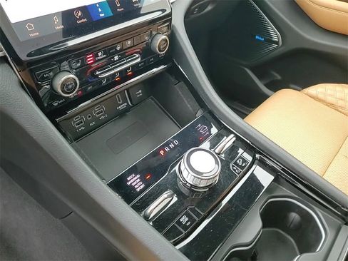 Used 2022 Jeep Grand Cherokee L Summit w/ Advanced Protech Group IV image 18