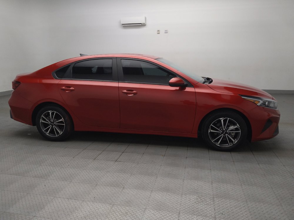 Used 2022 Kia Forte LXS FWD image 11