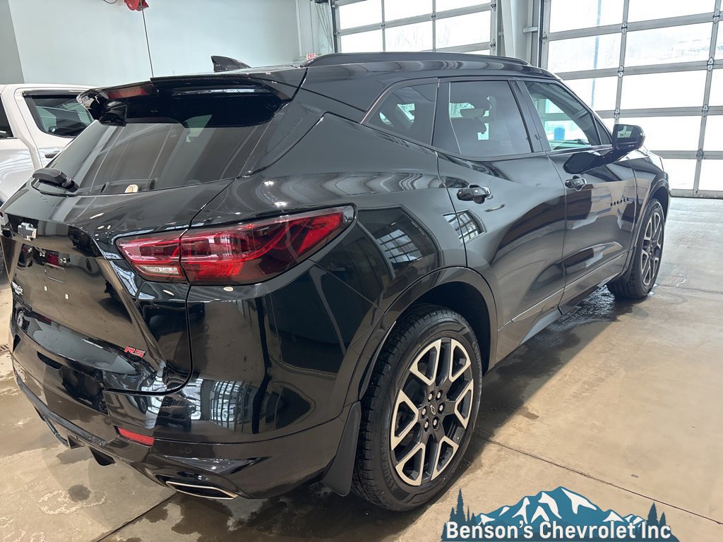 Certified 2023 Chevrolet Blazer RS w/ Driver Confidence II Package AWD/4WD image 5