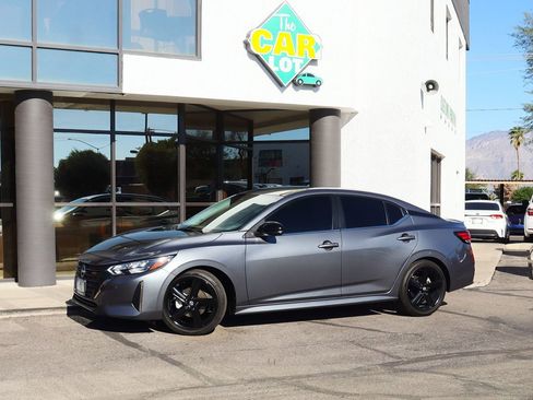 Used 2024 Nissan Sentra SR image 4