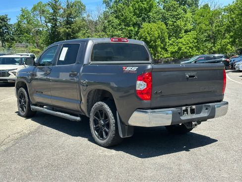 Used 2019 Toyota Tundra SR5 AWD/4WD image 7