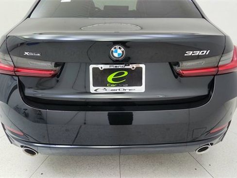 Used 2025 BMW 330i xDrive Sedan image 11