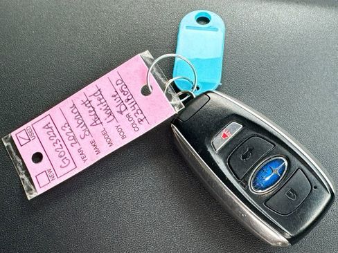 Used 2023 Subaru Ascent Limited w/ Technology Package image 41