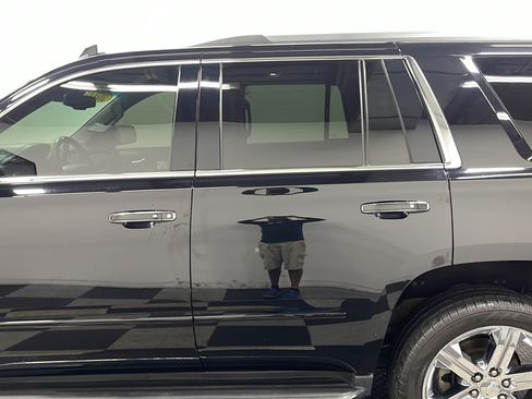 Used 2017 Chevrolet Tahoe Premier AWD/4WD image 14