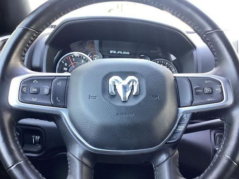 Used 2024 RAM 2500 Big Horn AWD/4WD image 12