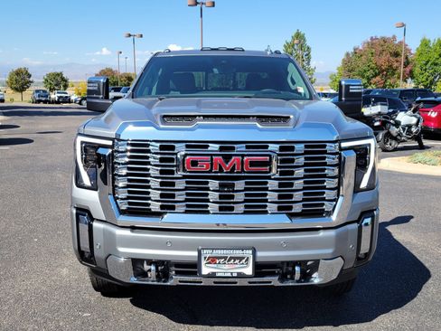 New 2026 GMC Sierra 3500 Denali w/ Denali Reserve Package image 5
